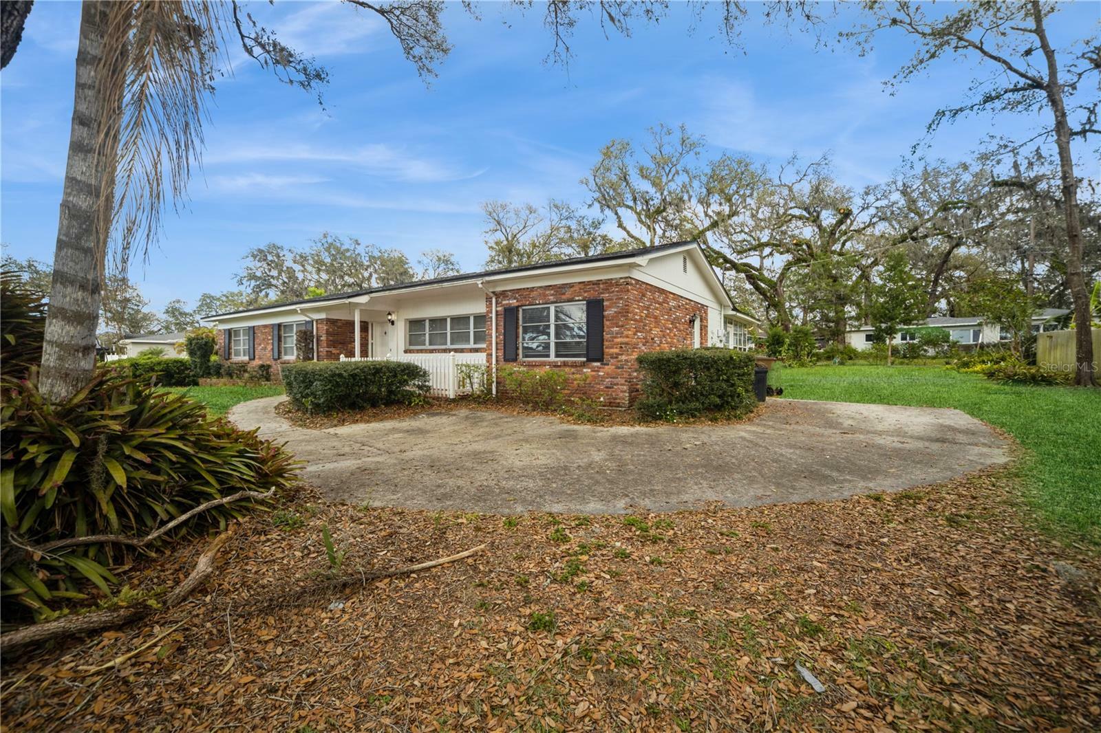 Property Photo:  322 Bahamas Avenue  FL 33617 