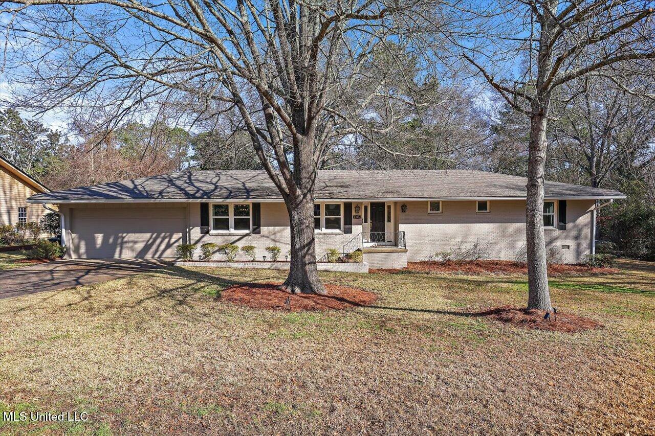 Property Photo: 1526 Belle Glade Street MS 39211