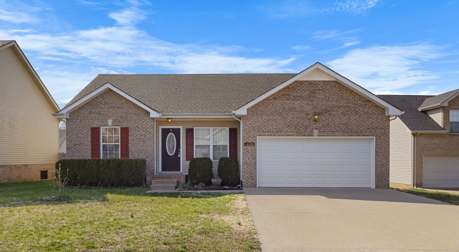 Property Photo: 620 Wolfchase Dr TN 37042