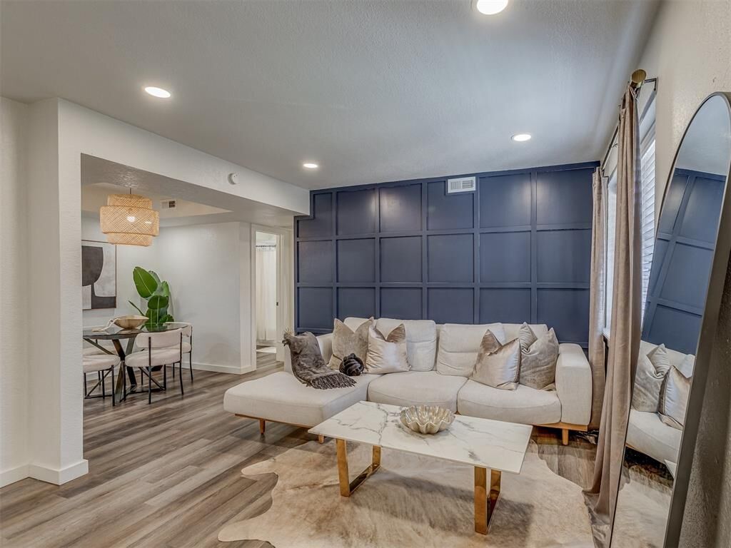 Property Photo: 14307 N Pennsylvania Avenue 3A OK 73134
