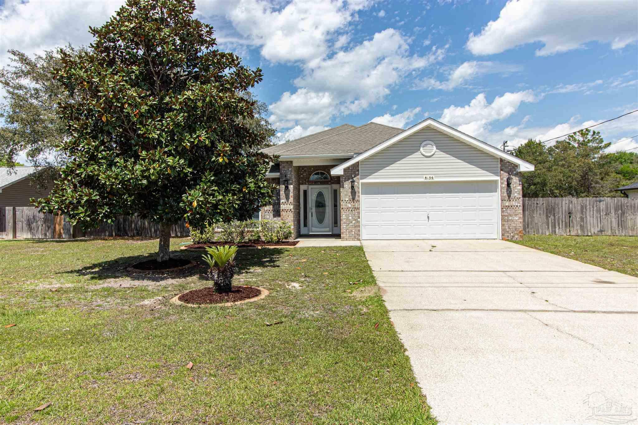 Property Photo: 8156 Fortworth St FL 32566