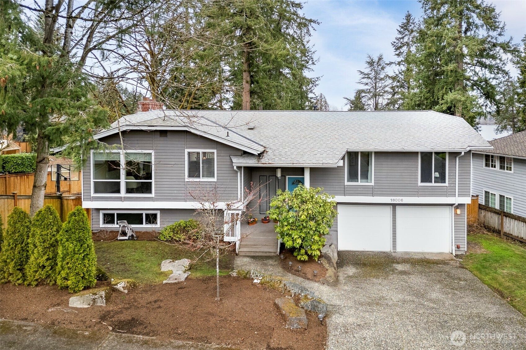 Property Photo:  18006 NE 33rd Street  WA 98052 