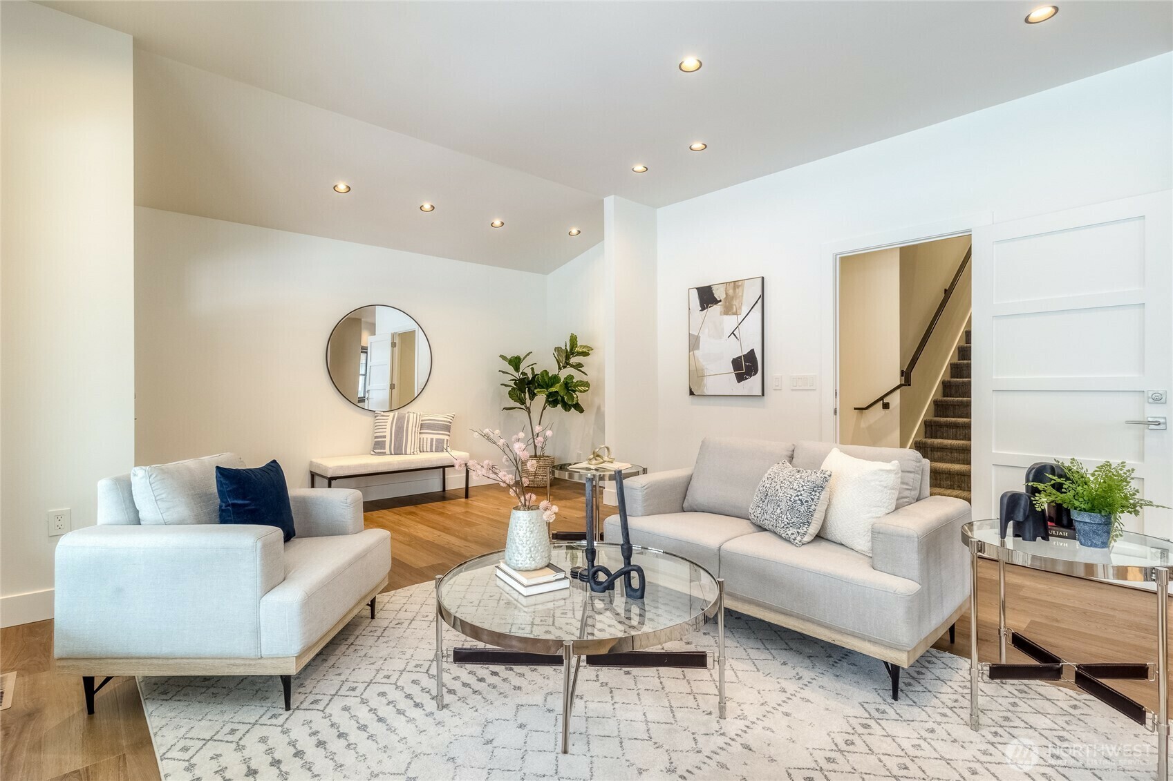 Property Photo: 935 Boyer Avenue WA 99362