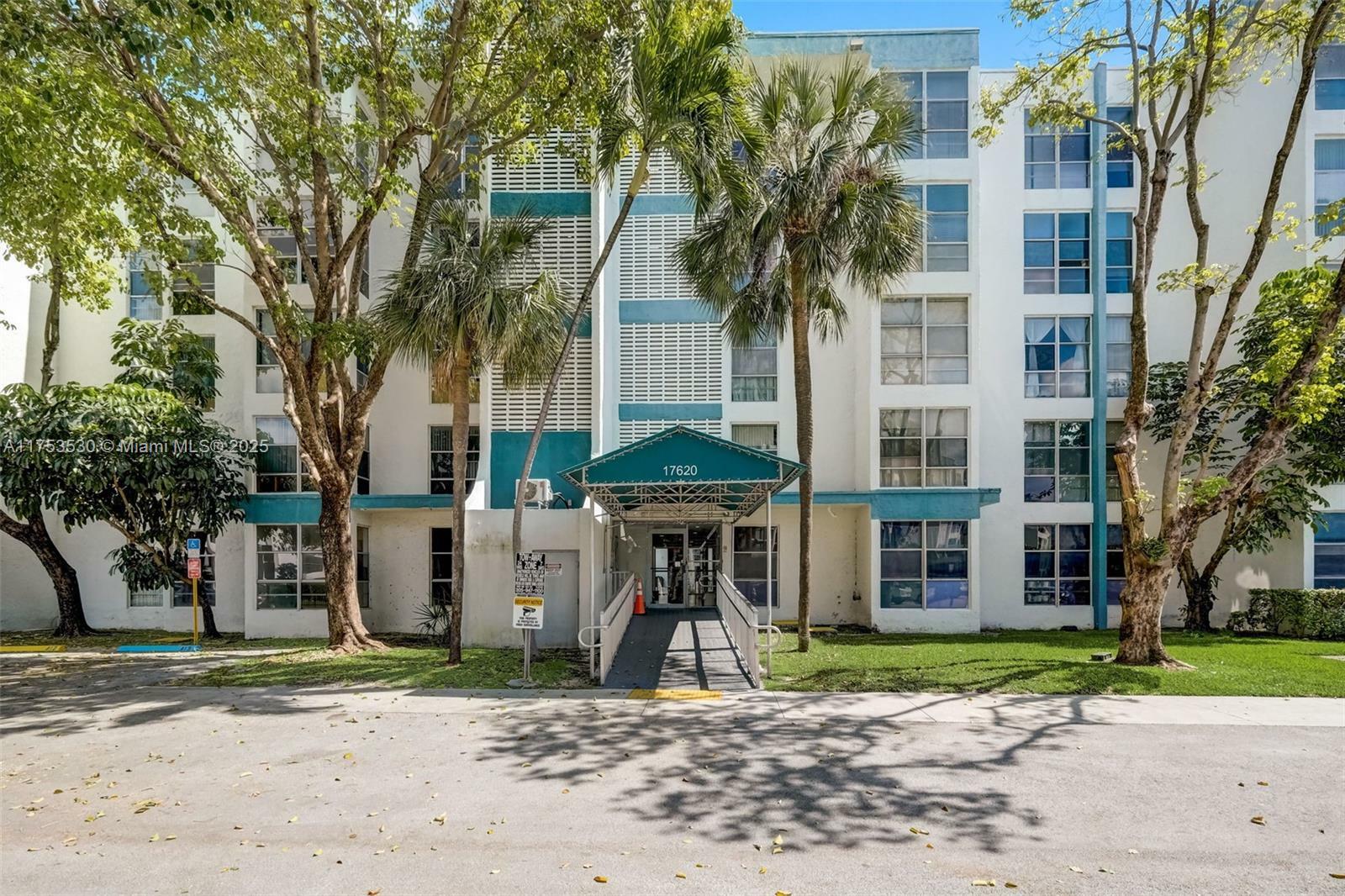 Property Photo: 17620 Atlantic Blvd 315 FL 33160
