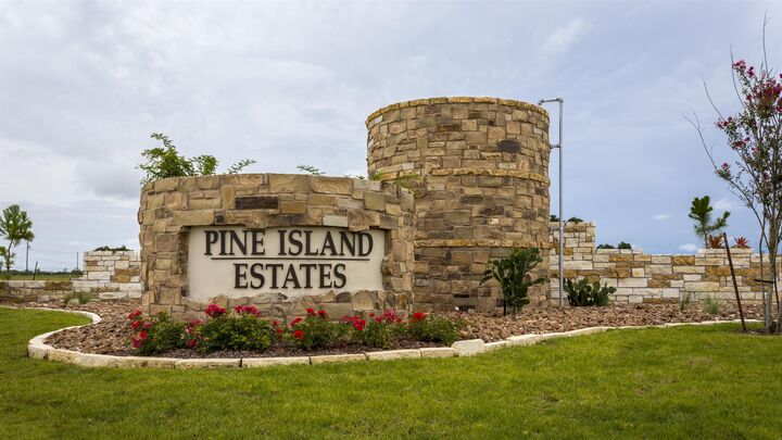 13715 Ponderosa Trl  Beaumont TX 77713 photo