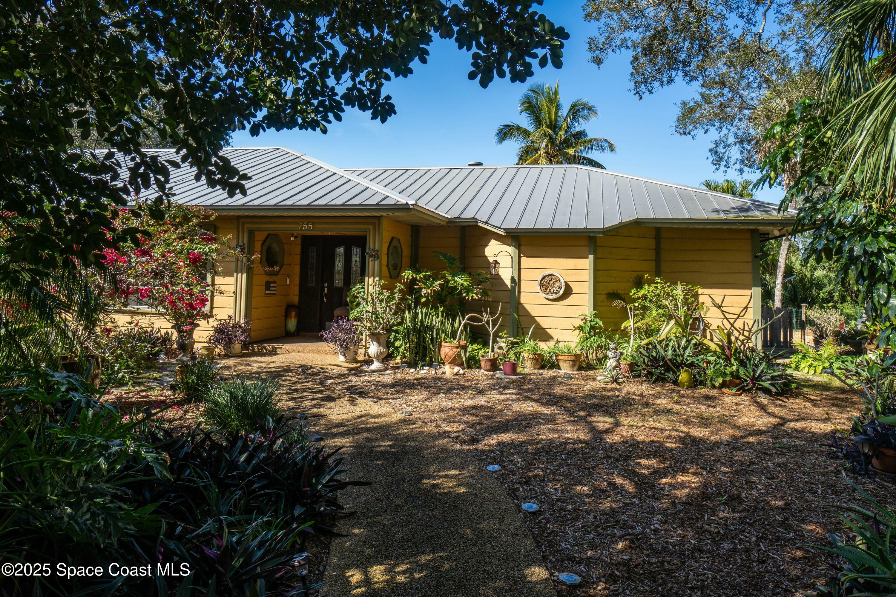 755 S Fischer Circle  Sebastian FL 32958 photo
