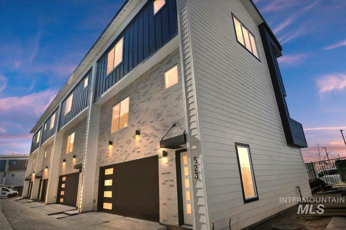 Property Photo: 521 N Lucy Lane ID 83687