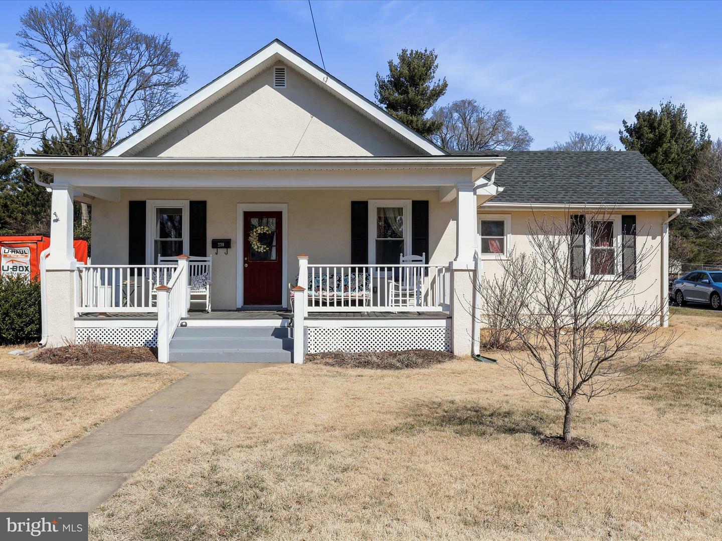 230 Walnut Street  Berryville VA 22611 photo