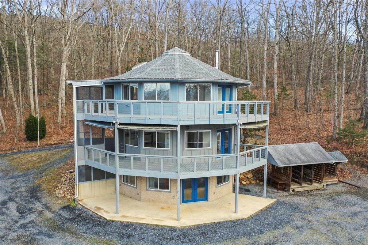 Property Photo:  308 Brush Leaf Ln  VA 22842 