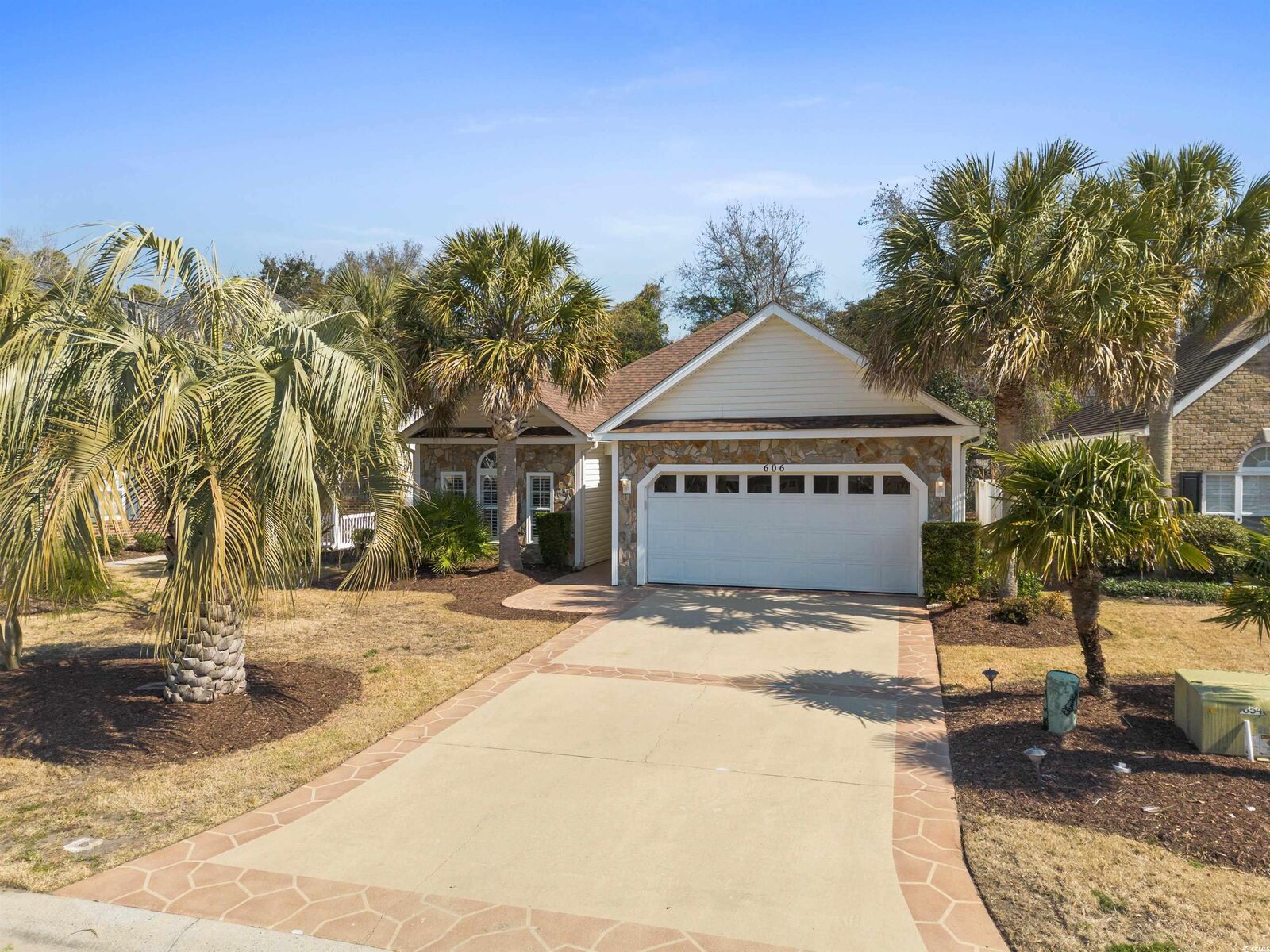 Property Photo:  606 5th Ave. S  SC 29582 