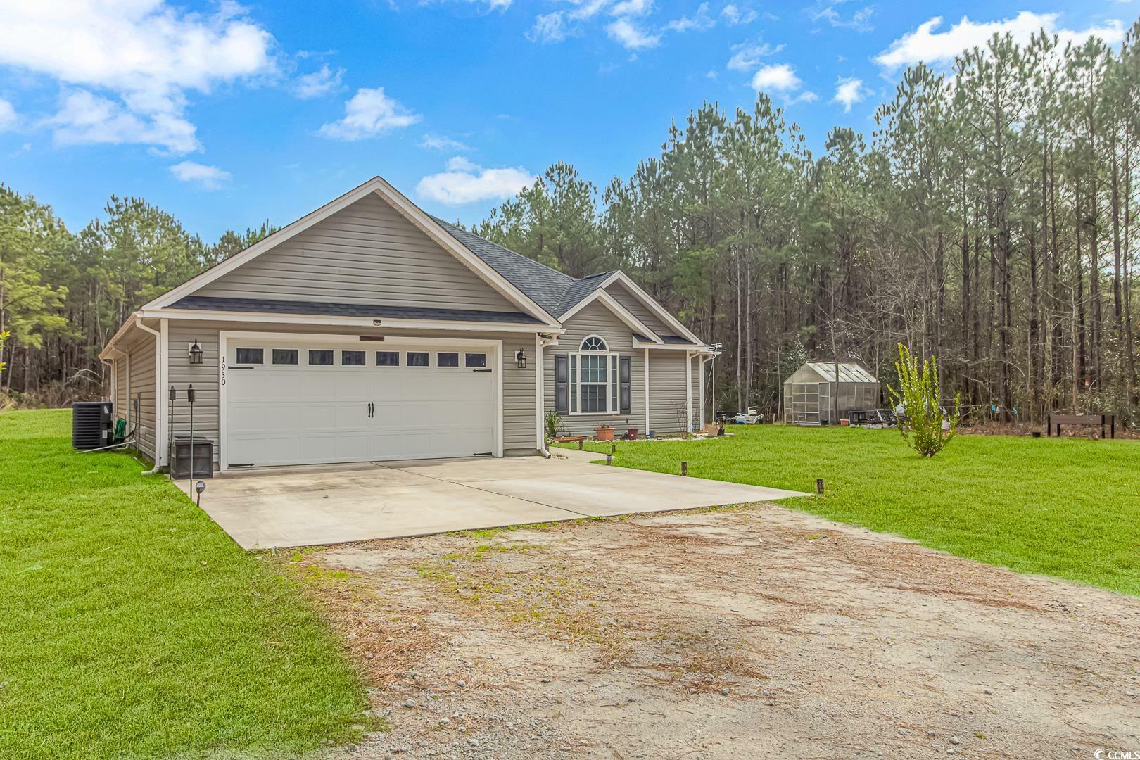 Property Photo: 1930 W Homewood Rd. SC 29526