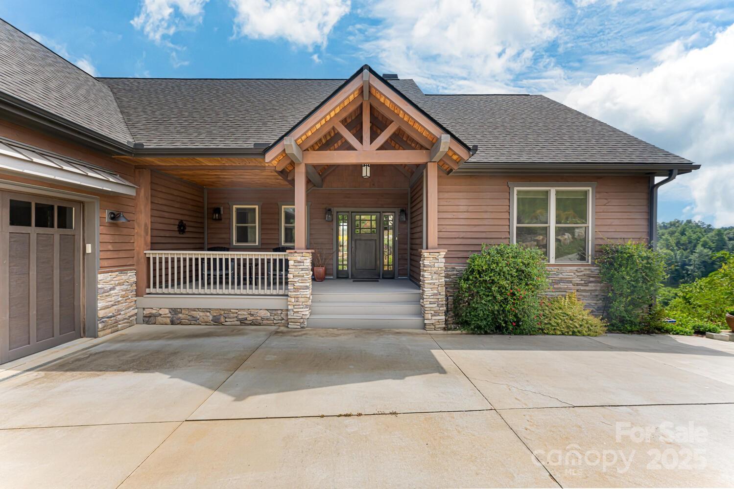Property Photo:  18 Gracie Lane  NC 28787 