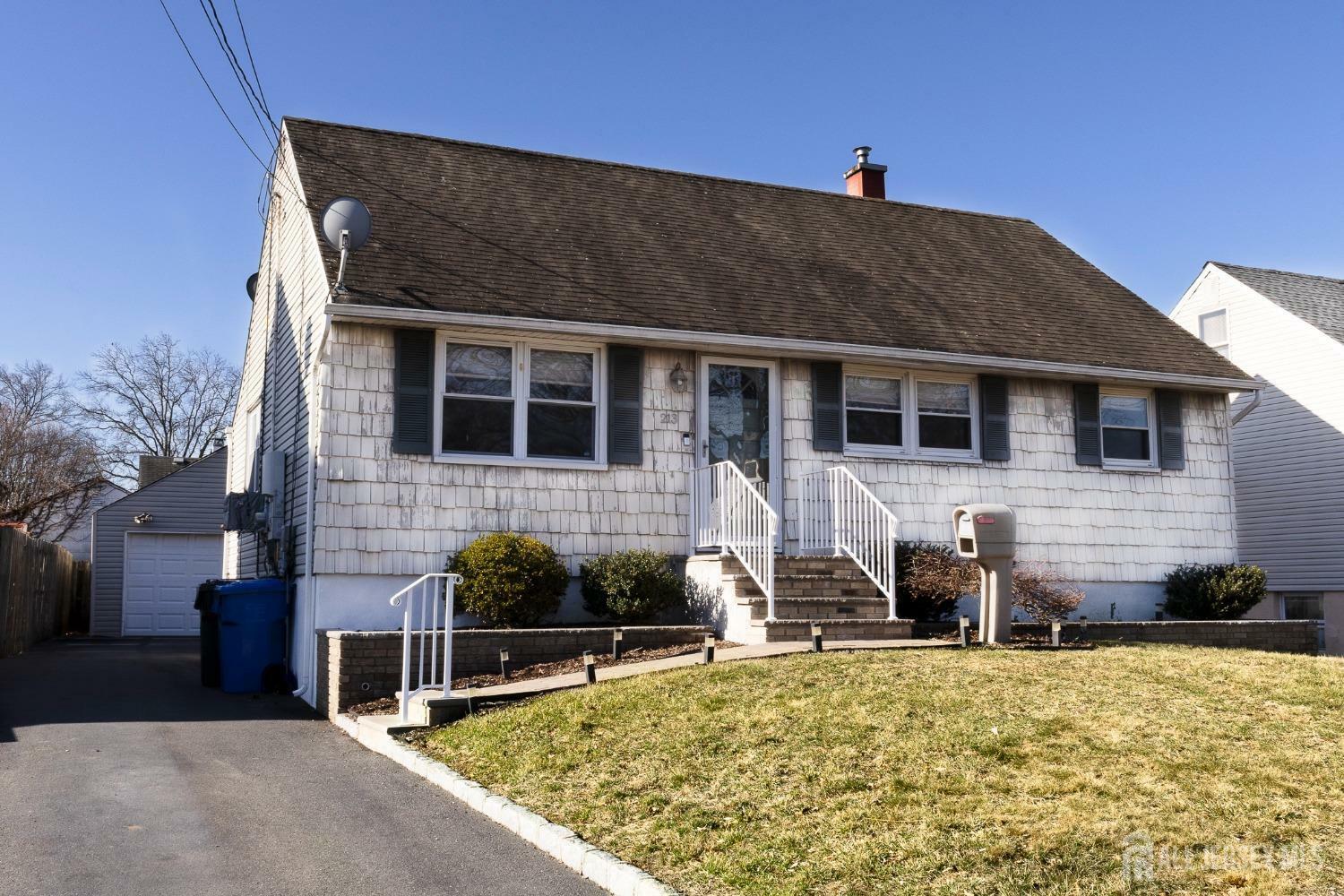 Property Photo:  213 Julius Street  NJ 08830 