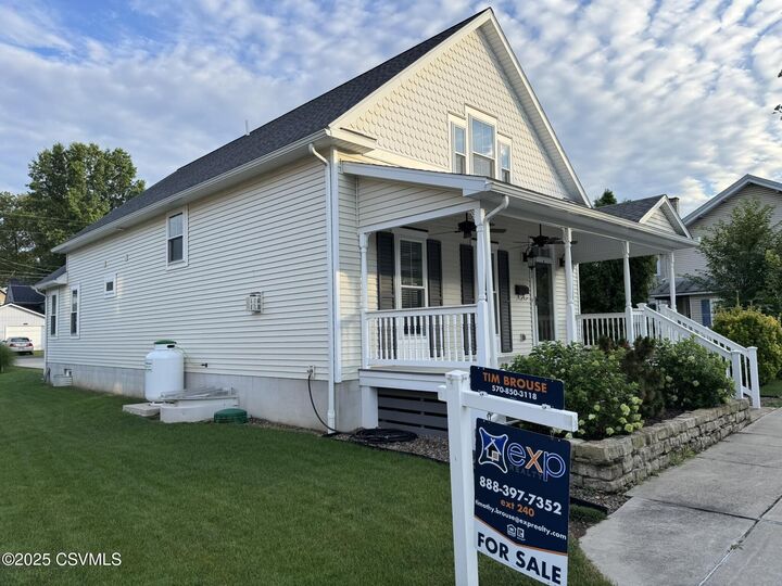 Property Photo:  221 Chestnut Street  PA 17844 