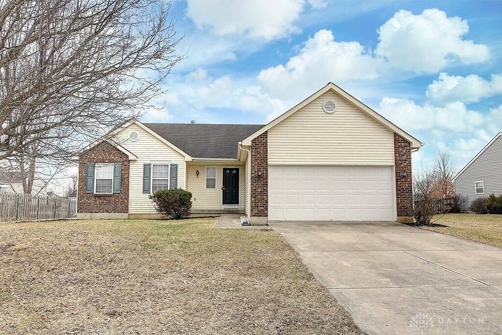 Property Photo: 8681 Plum Creek Court OH 45005