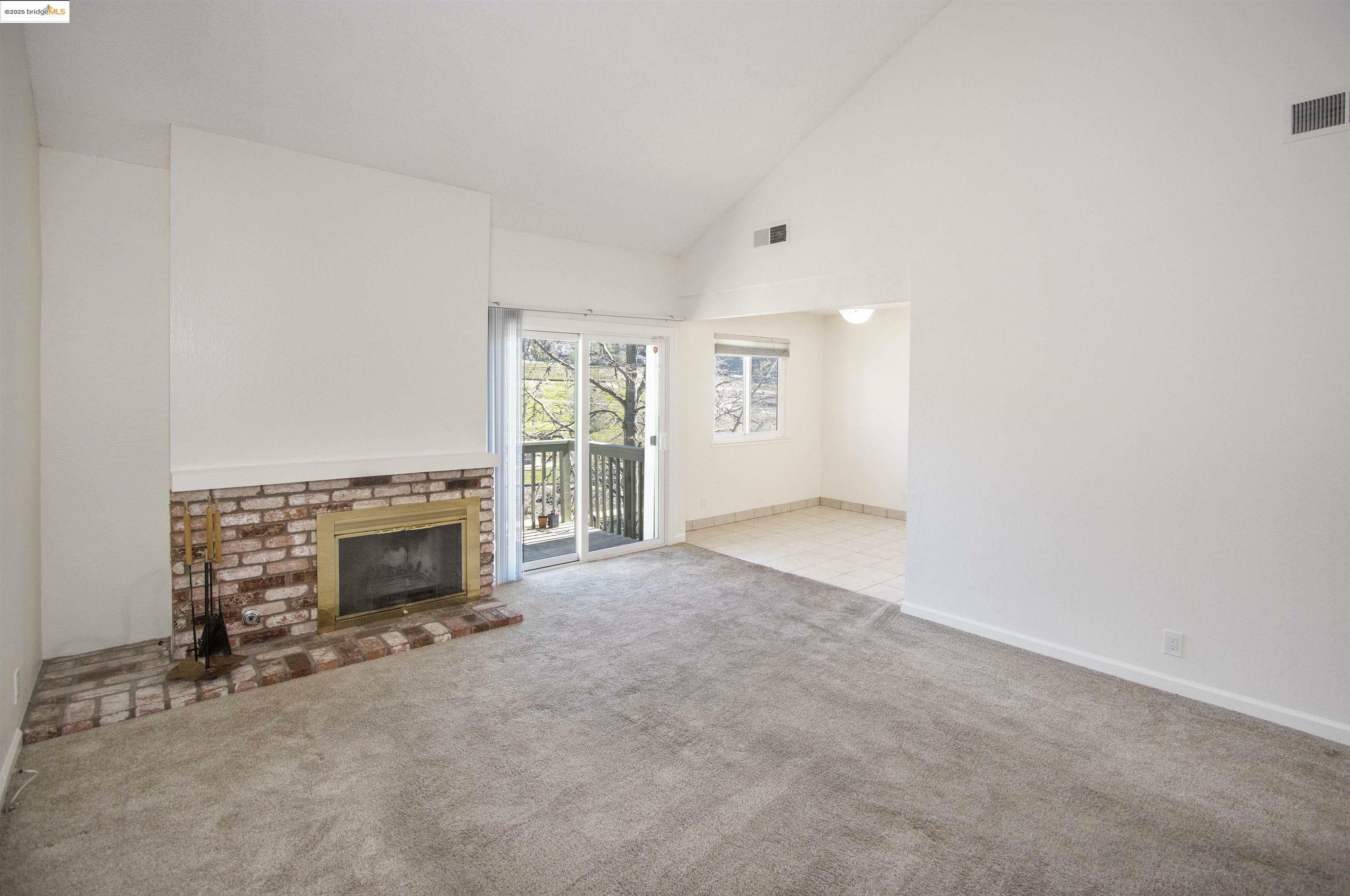 Property Photo:  8797 Mountain Blvd 3  CA 94605 