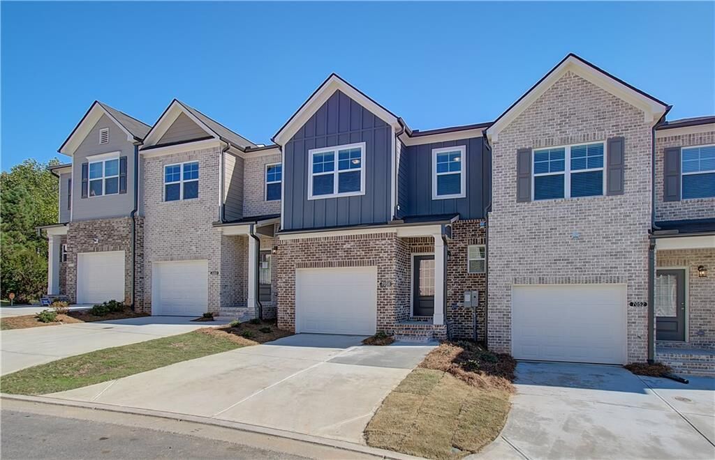 Property Photo:  7016 Fringe Flower Drive 88  GA 30168 