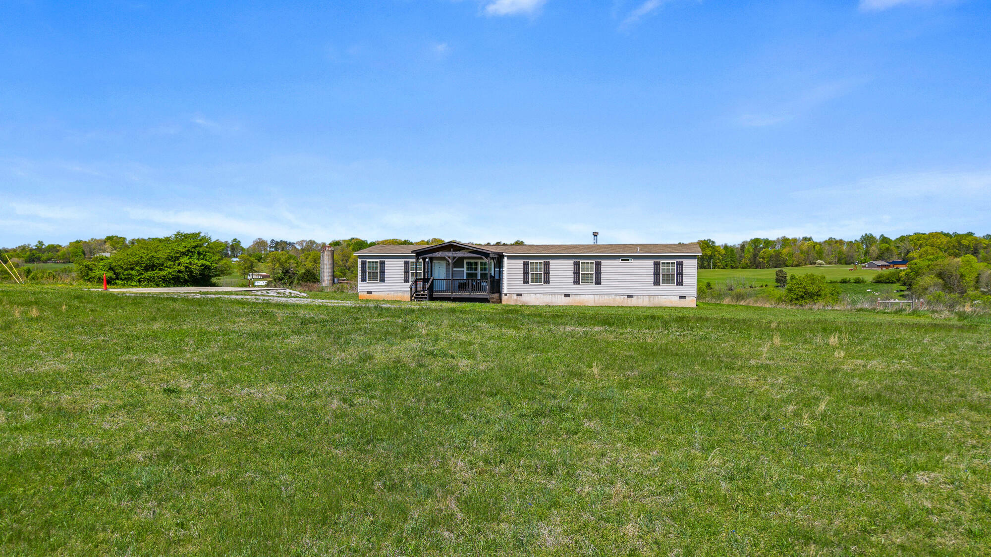 Property Photo: 1143 Ballplay Road TN 37354