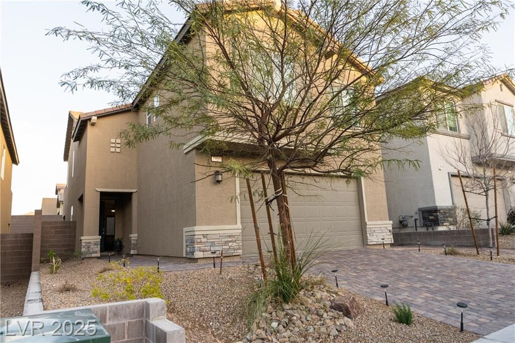 Property Photo:  2990 Overlook Brook Street  NV 89156 