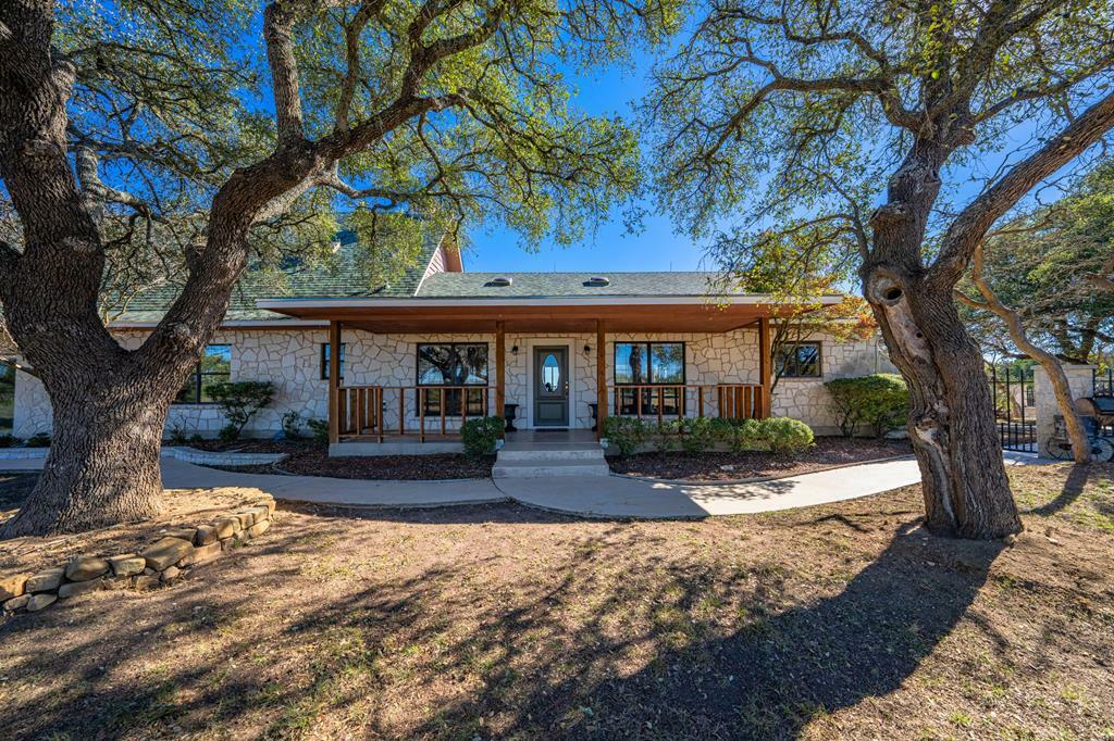Property Photo: 114 Wildridge TX 78028
