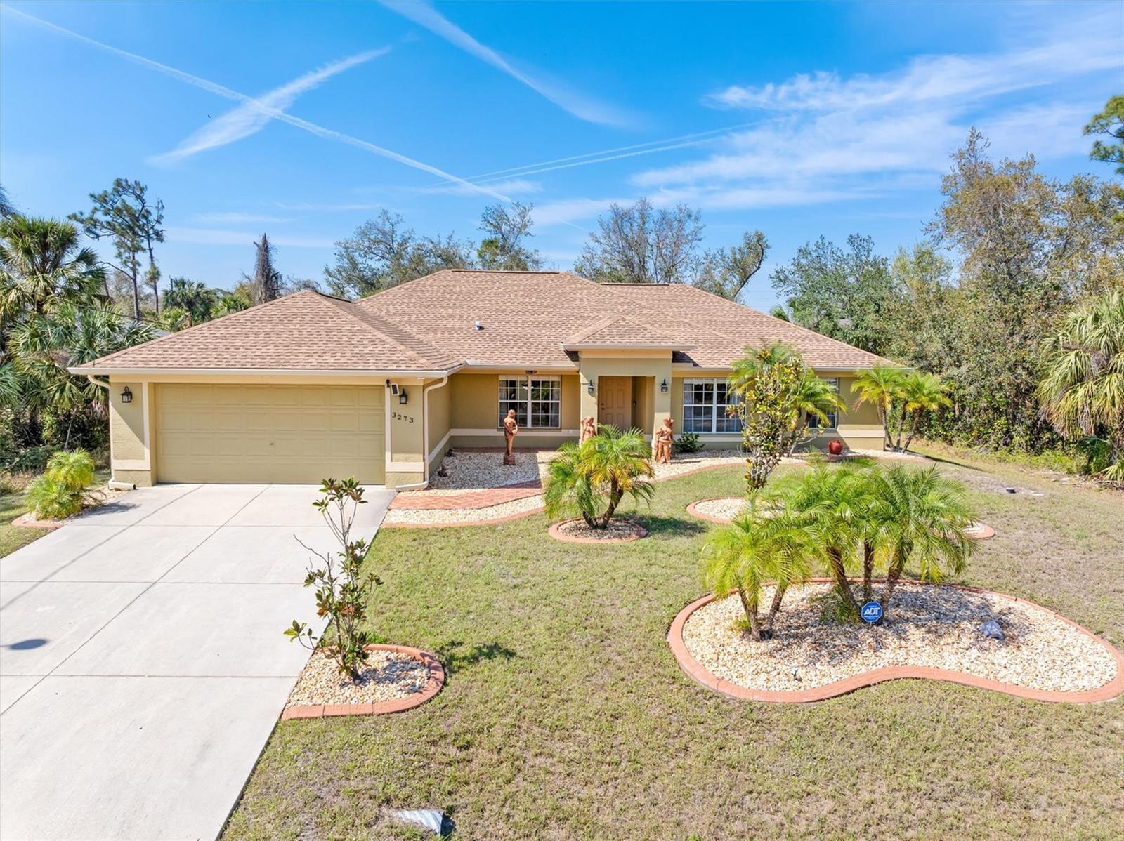 Property Photo: 3273 Wentworth Street FL 34288