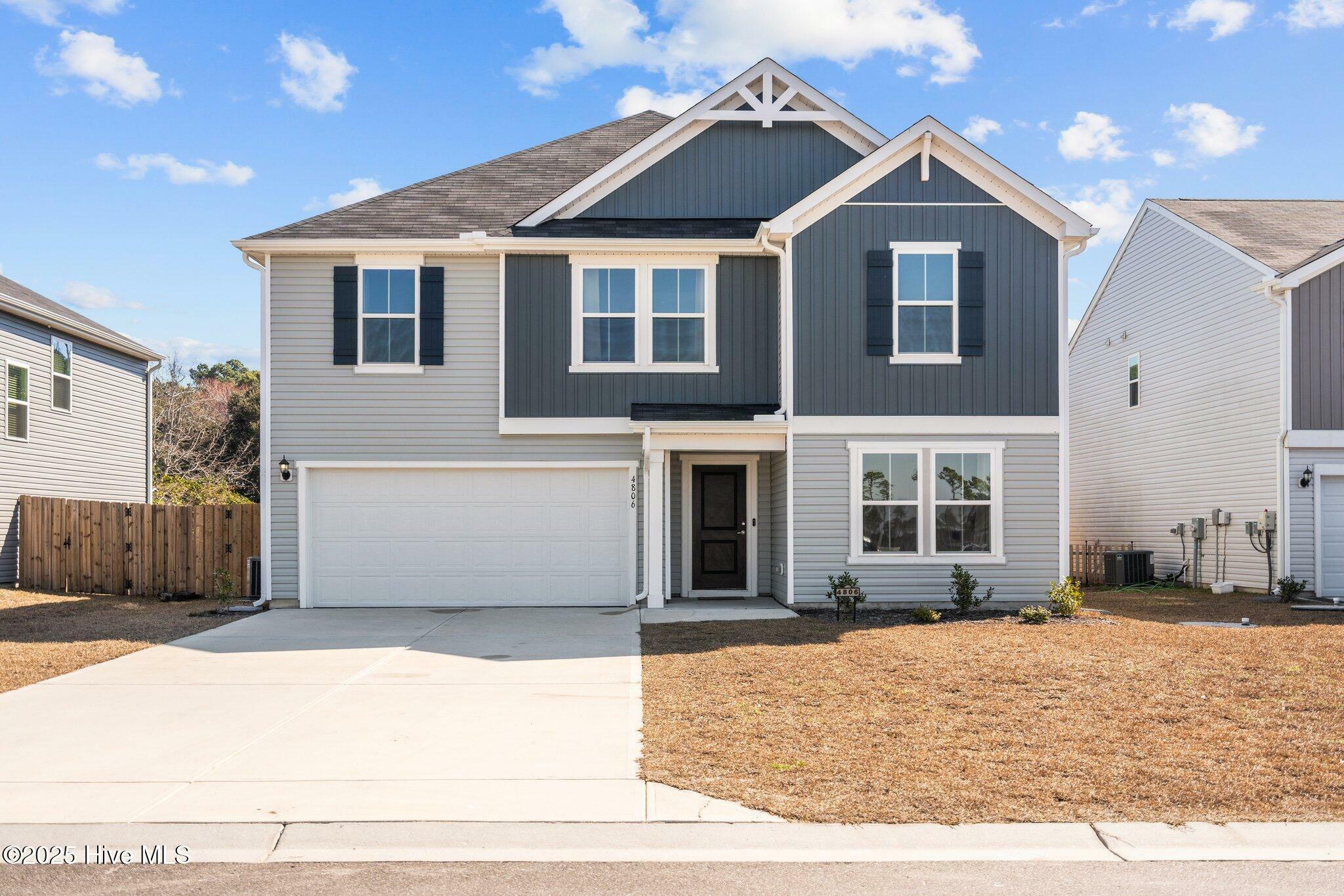 Property Photo: 4806 Abbington Oaks Way NC 28461