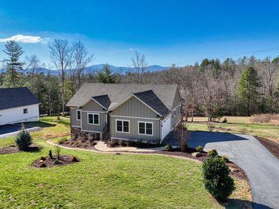 Property Photo: 481 Highpoint Trail GA 30512