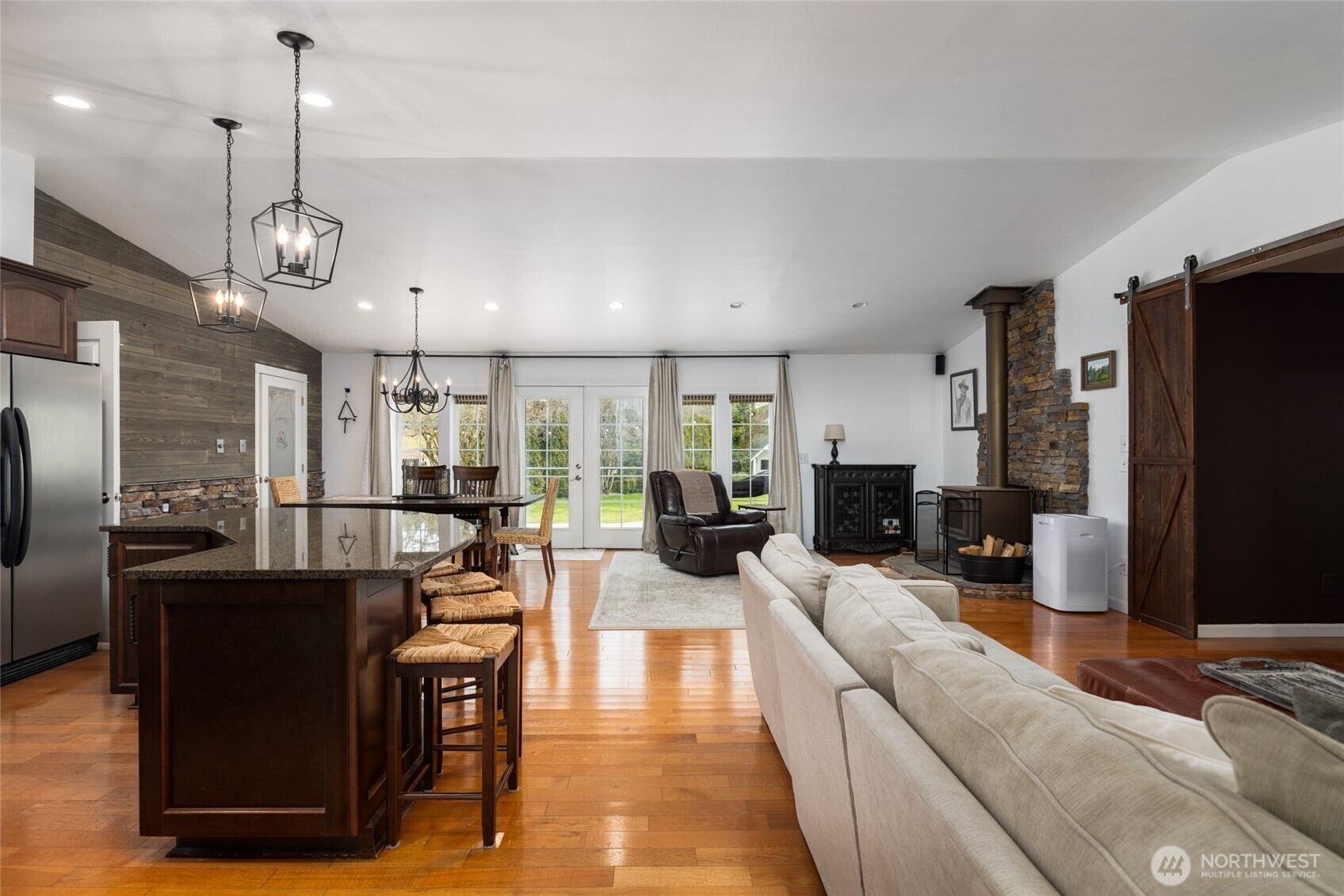 Property Photo:  23925  Goldie Lane  WA 98273 