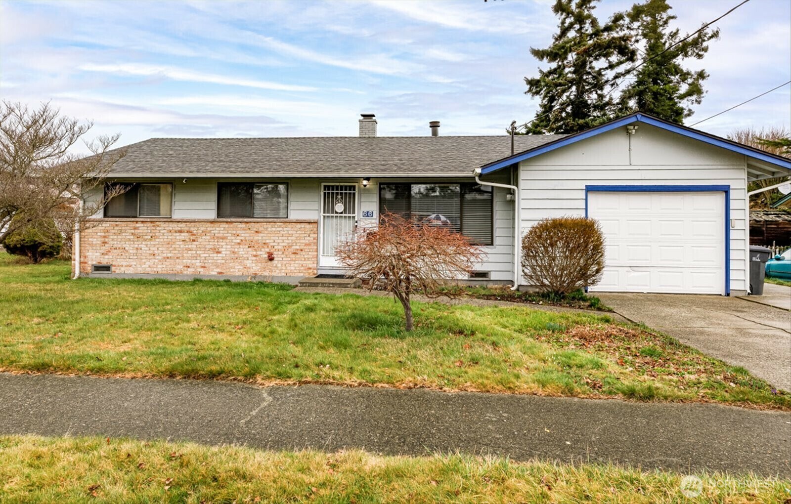 66 SW 8th Avenue  Oak Harbor WA 98277 photo