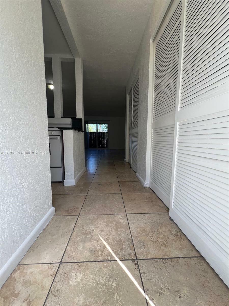 Property Photo:  8650 SW 67th Ave 1015  FL 33156 