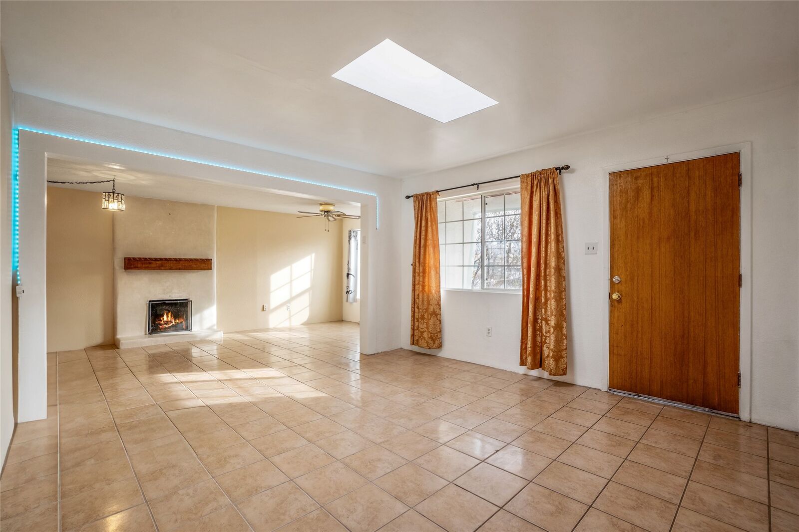 Property Photo: 1020 Calle De Suenos NM 87507