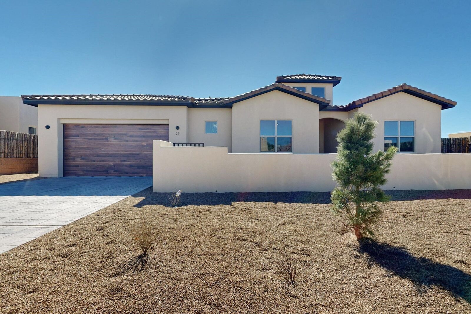 Property Photo:  28 La Pradera  NM 87508 