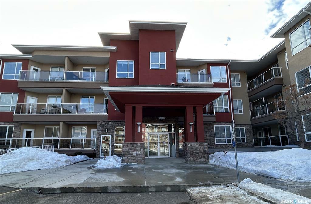 Property Photo:  1025 Moss Avenue 220  SK S7H 4C7 