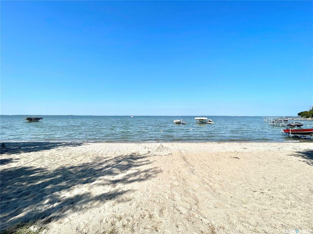 Property Photo: 3 Lakeview Place SK S0M 0L0