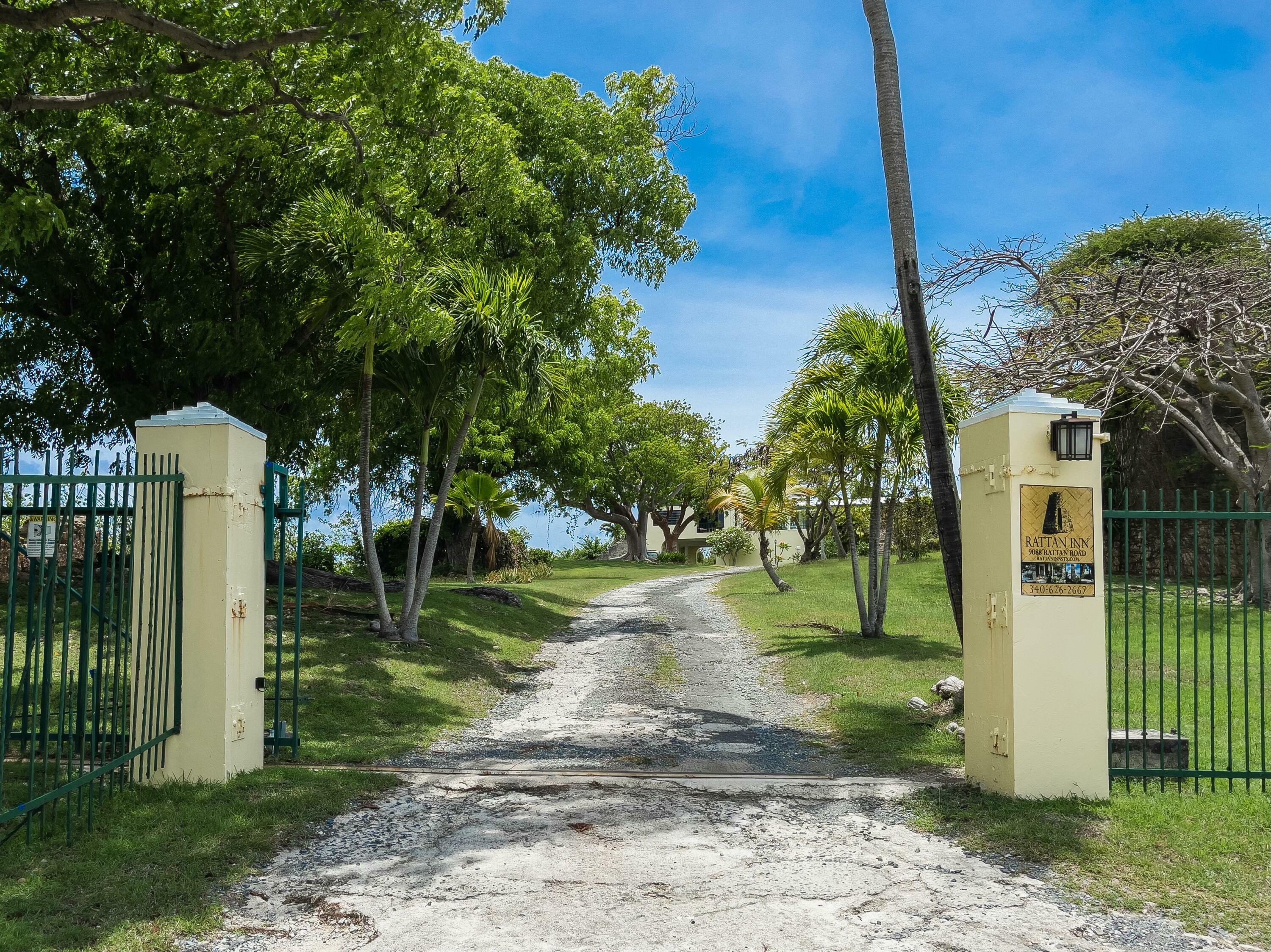 Property Photo: 8A 9D &Amp 9C Rattan Qu VI 00820