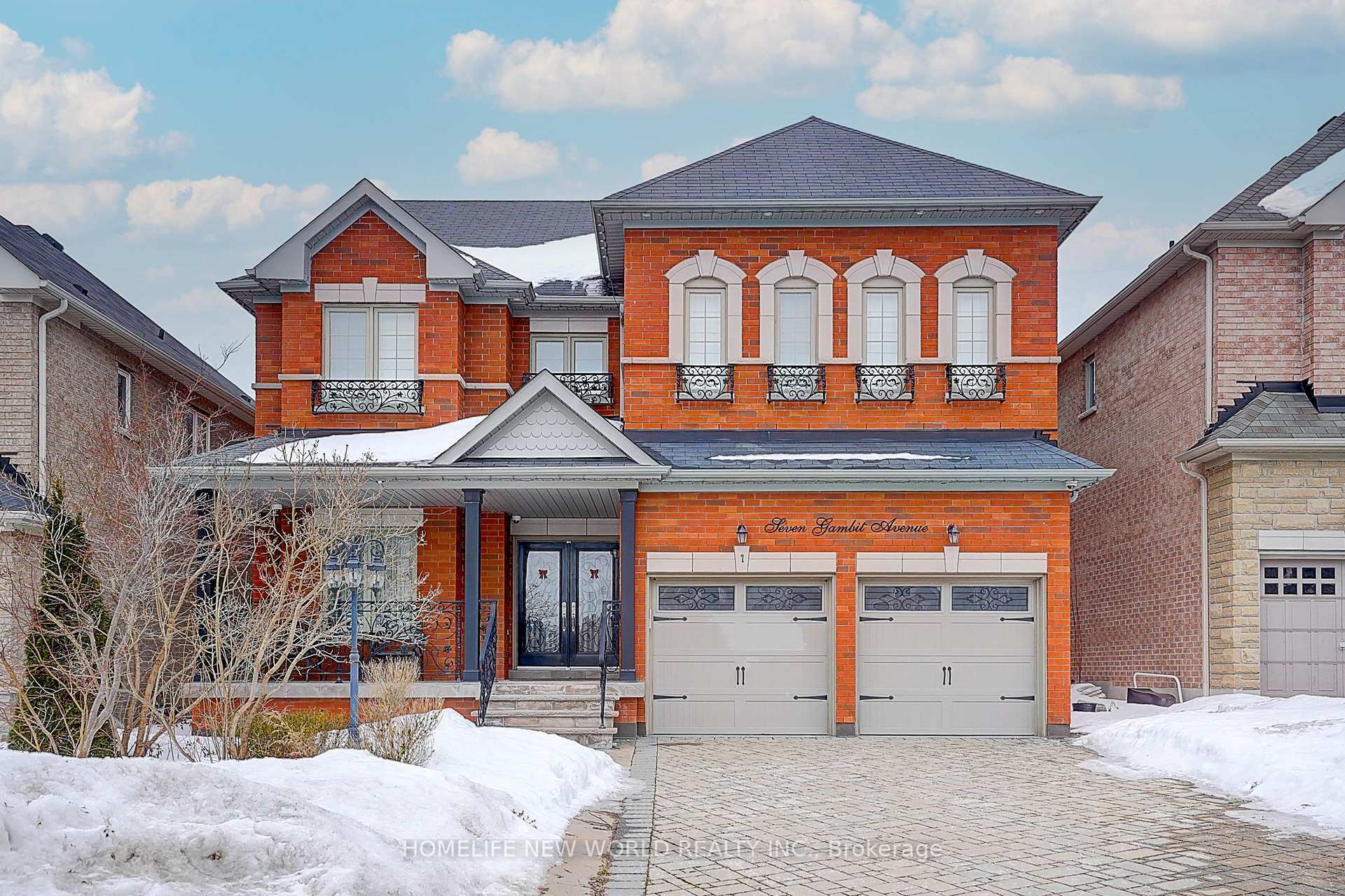 Property Photo: 7 Gambit Avenue ON L4H 0Y6