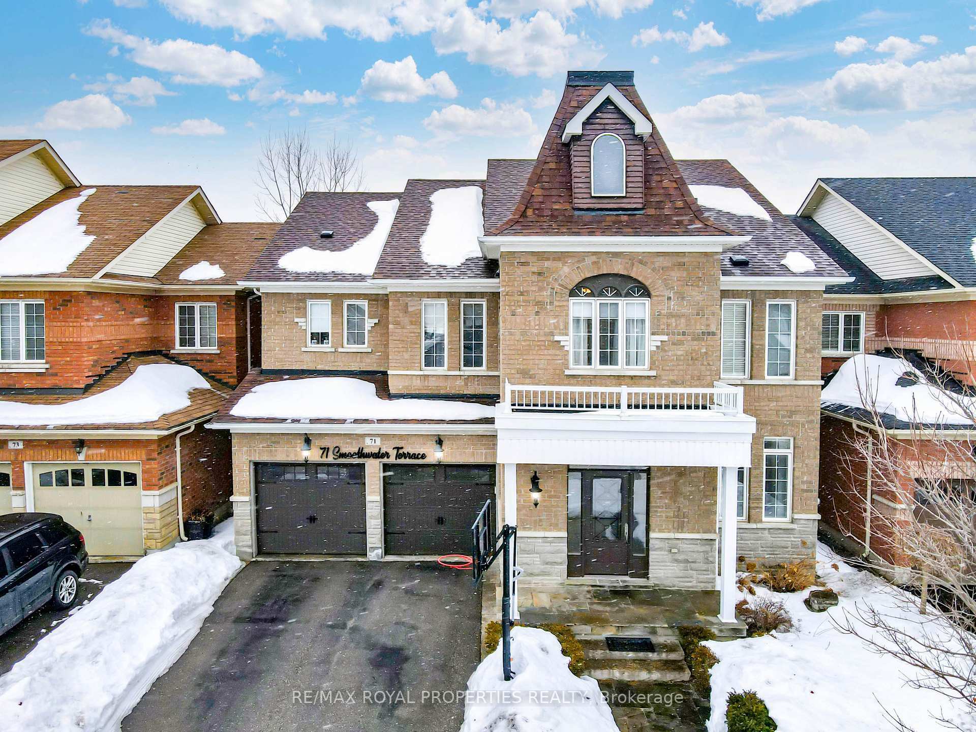 Property Photo: 71 Smoothwater Terrace ON L6B 0E8
