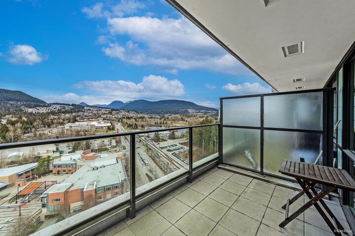 Property Photo: 3007 Glen Drive 2208 BC V3B 0L8