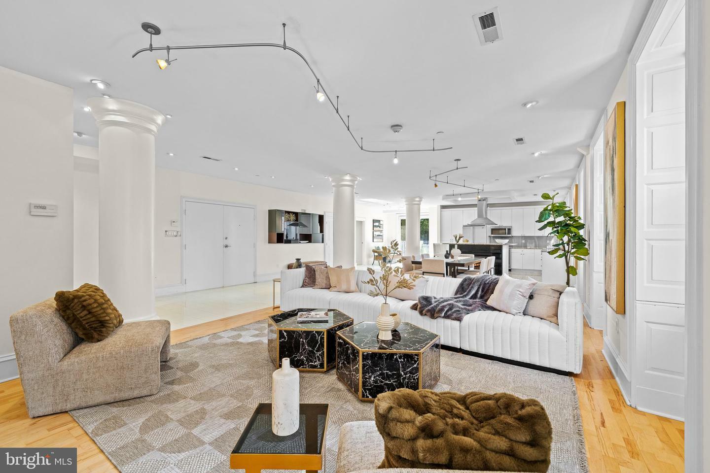 Property Photo: 1920 Chestnut Street 4th Floor PA 19103