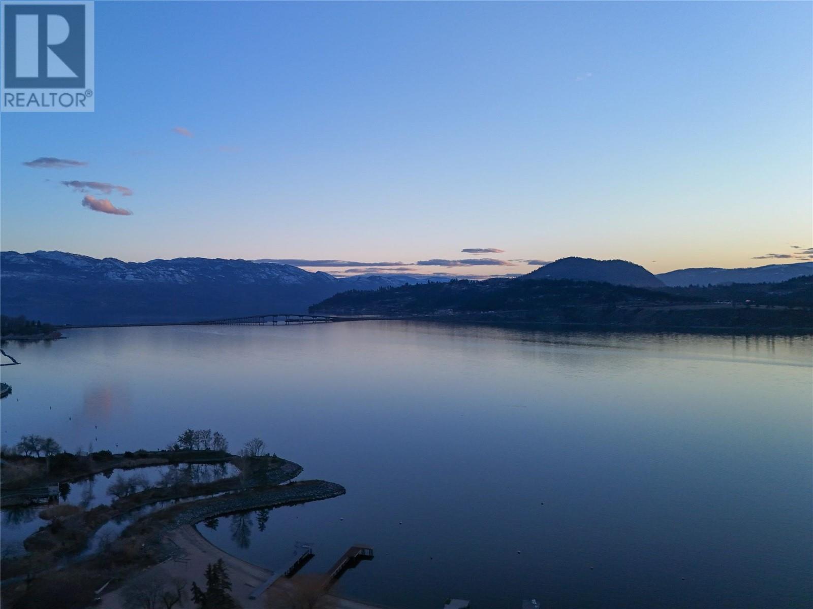 Property Photo:  1151 Sunset Drive 2101  BC V1Y 0G2 