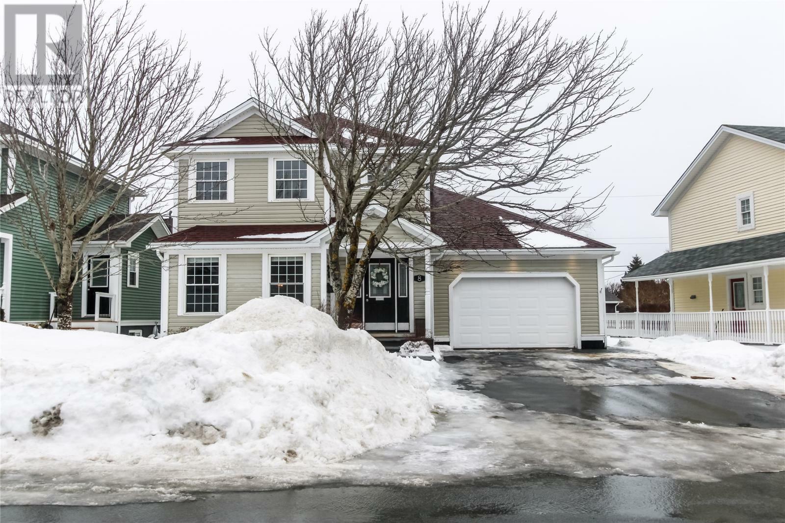 Property Photo:  8 Brooklyn Avenue  NL A1A 5G2 