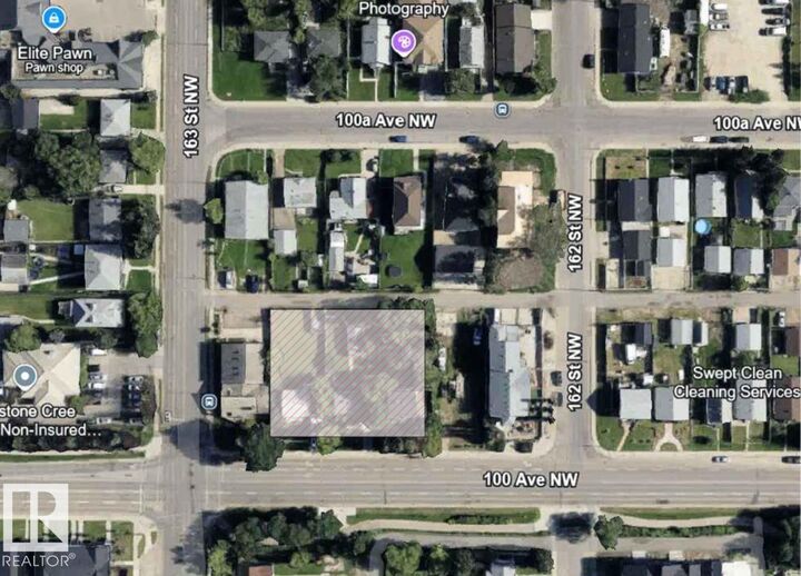Photo de la propriété:  16222/16216/ 16212 100 Avenue NW  AB T5P 0L4 