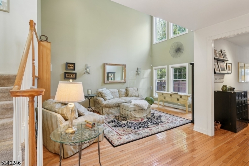 Property Photo: 34 Georgetown Ct NJ 07920