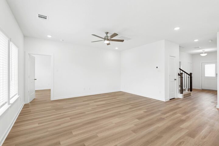 Property Photo:  3327 Hereford Drive  TX 77471 