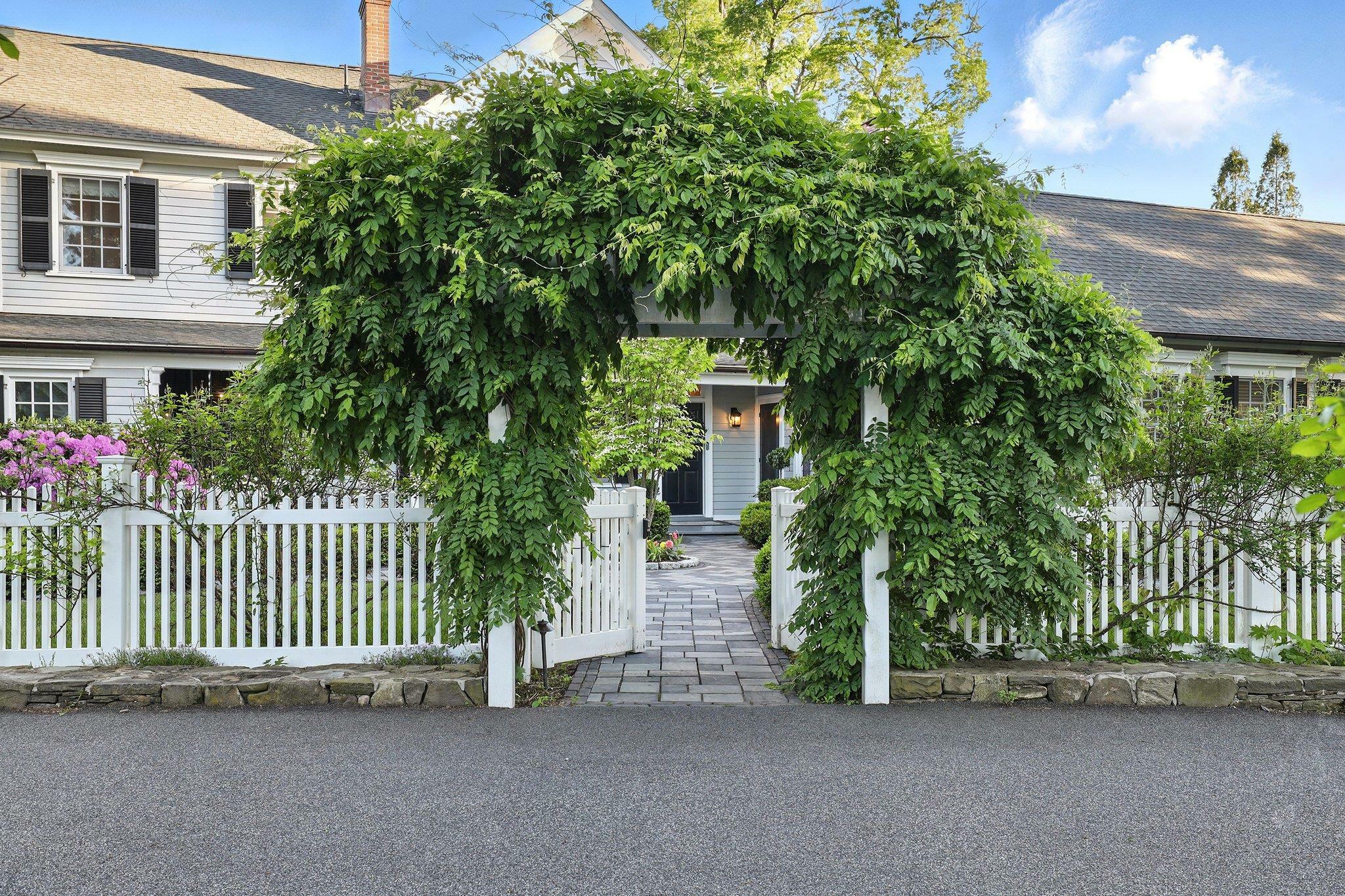 Property Photo:  16 State School Road  NY 10990 