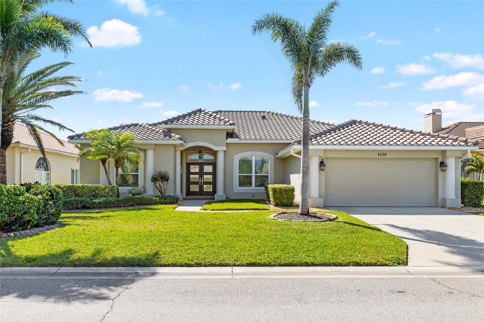Property Photo:  1038 Grouse Way  FL 34285 