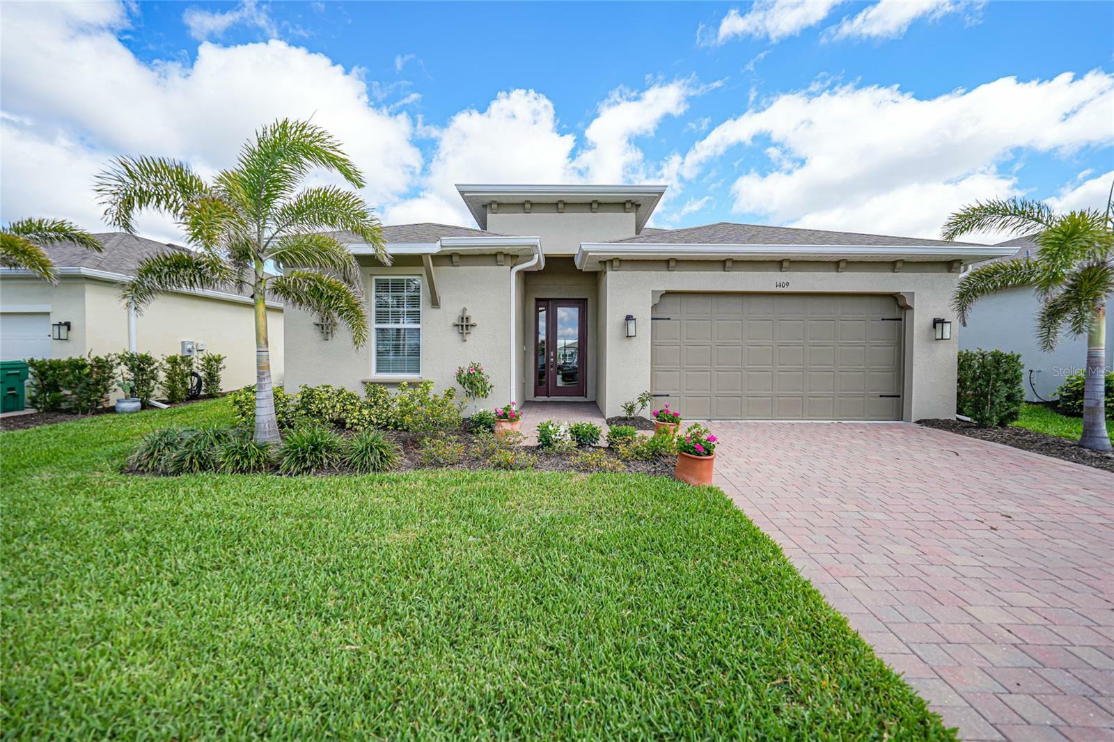 Property Photo:  1409 Remington Trace Drive  FL 33953 