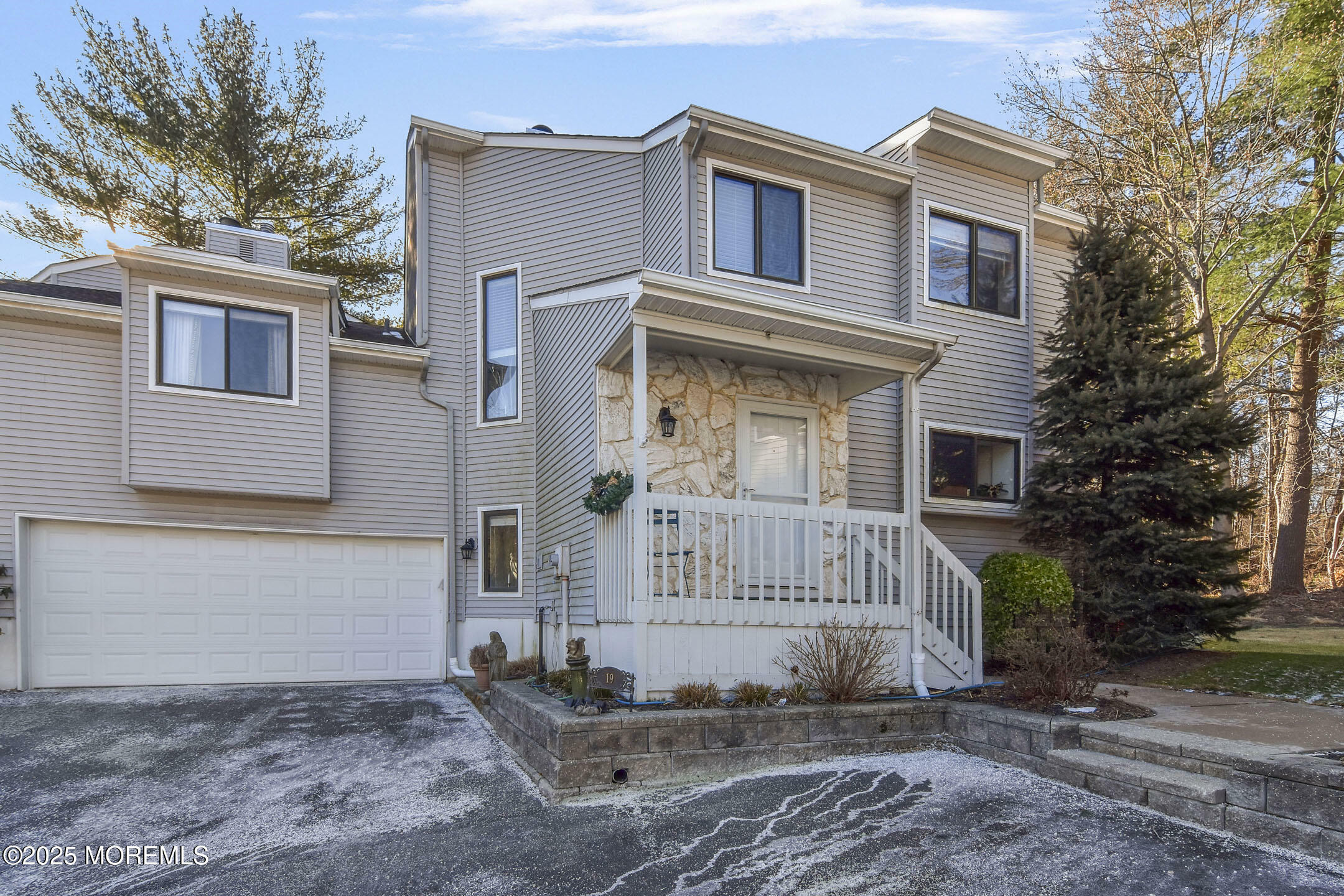 Property Photo:  19 Pennybrook Lane  NJ 07748 