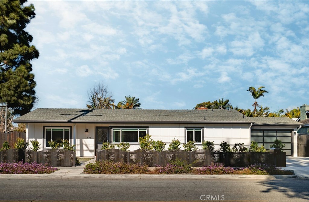 Property Photo:  478 E 20th Street  CA 92627 