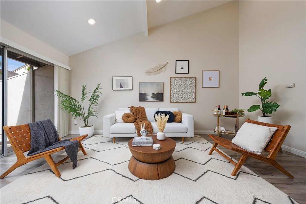 Property Photo:  2335 Conejo Lane 24  CA 92833 